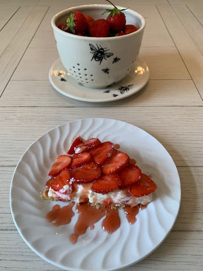 No-Bake Strawberry Cheesecake